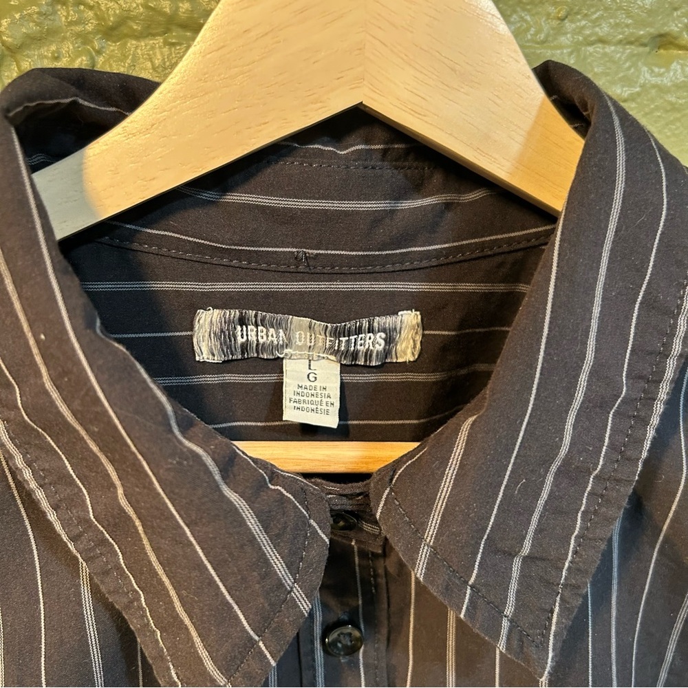 Urban Outfitters black pinstripe button up shirt - Picture 3 of 5